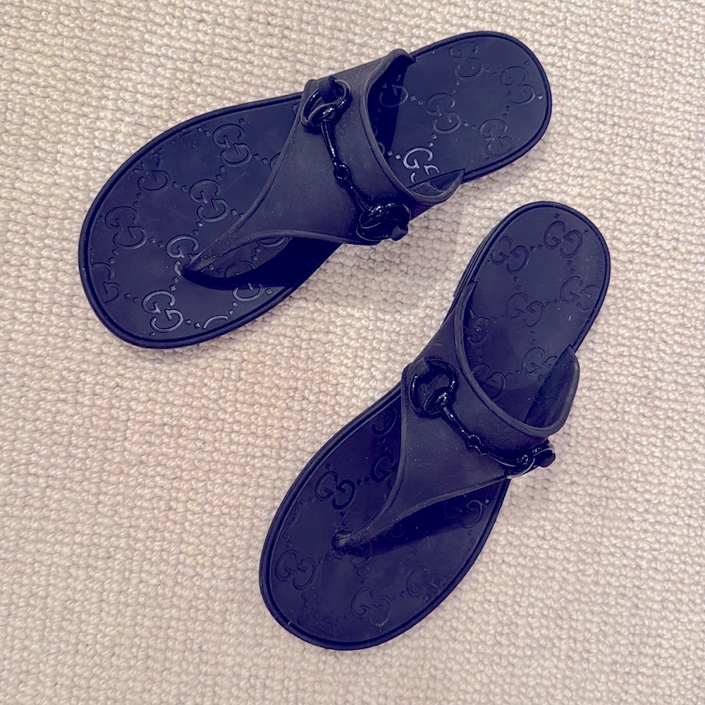 Gucci Black Women's Sandals 
New in box